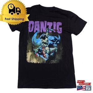 Danzig Band T-Shirt  Tour Shirt Heavy Metal Music Fan  Classic
